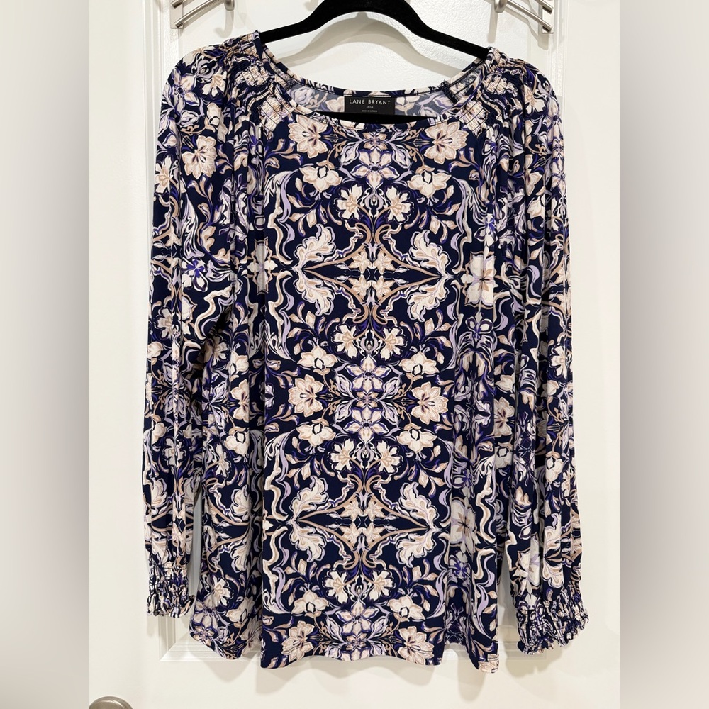 Lane Bryant Women's Navy and Cream Floral Blouse
